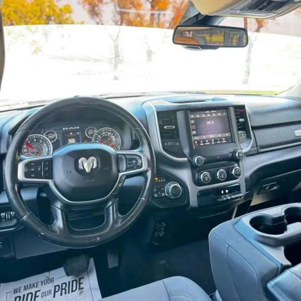 2019 Ram 1500 Big Horn/Lone Star Crew Cab 4x4 5'7" Box