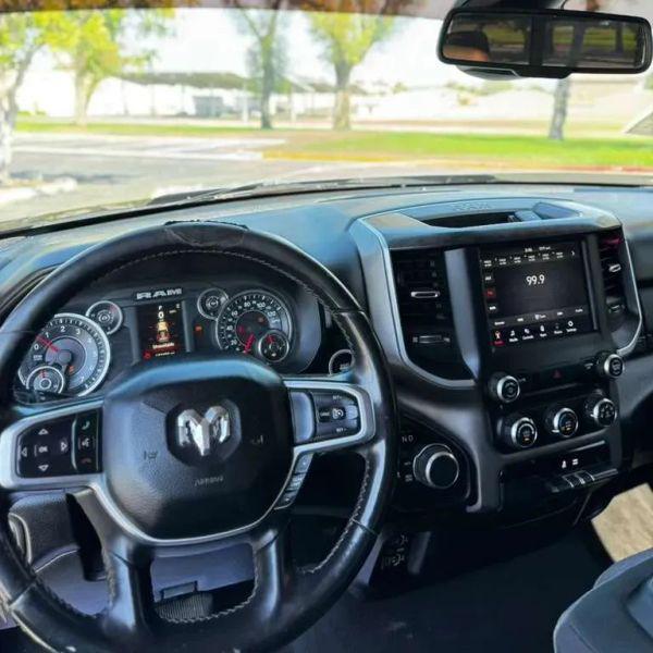 2019 Ram 1500 Big Horn/Lone Star Crew Cab 4x4 5'7" Box