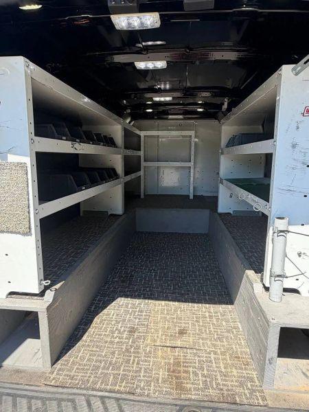2017 Ford Transit w/60/40 Side Door w/LWB