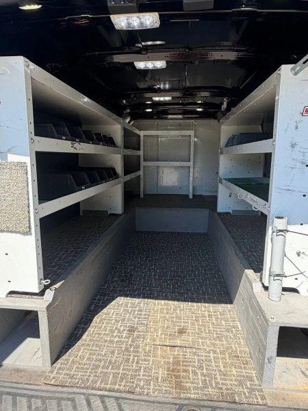 2017 Ford Transit w/60/40 Side Door w/LWB