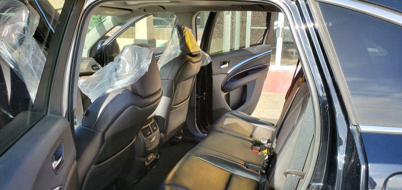 2017 Acura MDX w/Technology Package