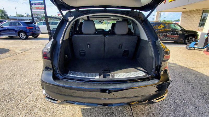 2017 Acura MDX w/Technology Package