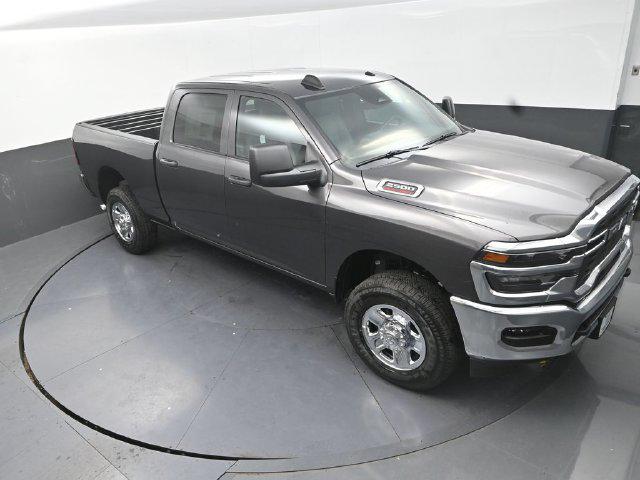 2026 Ram 2500 Tradesman Crew Cab 4x4 64 Box