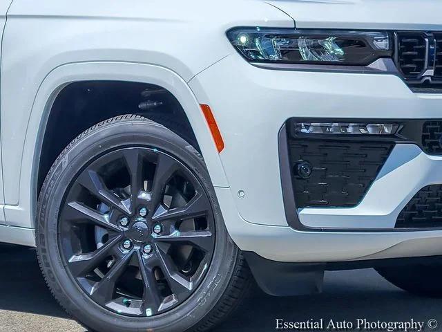 2026 Jeep Grand Cherokee GRAND CHEROKEE LIMITED RESERVE 4X4
