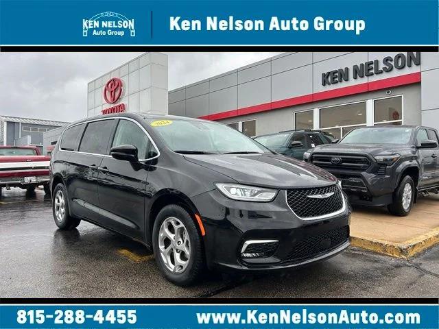 2024 Chrysler Pacifica Limited AWD for sale in Dixon, IL