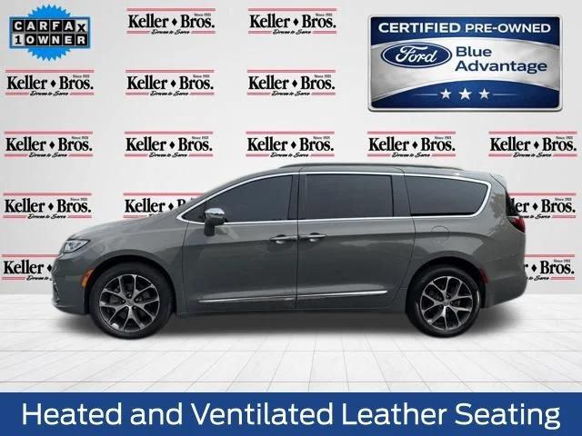 2022 Chrysler Pacifica Limited AWD