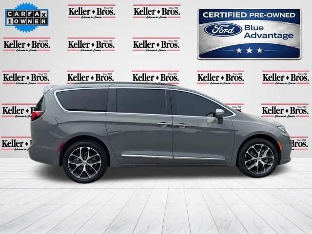 2022 Chrysler Pacifica Limited AWD