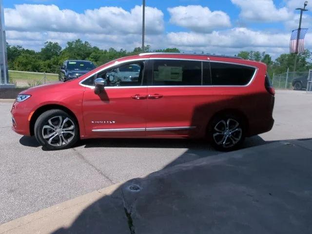2026 Chrysler Pacifica Pinnacle AWD