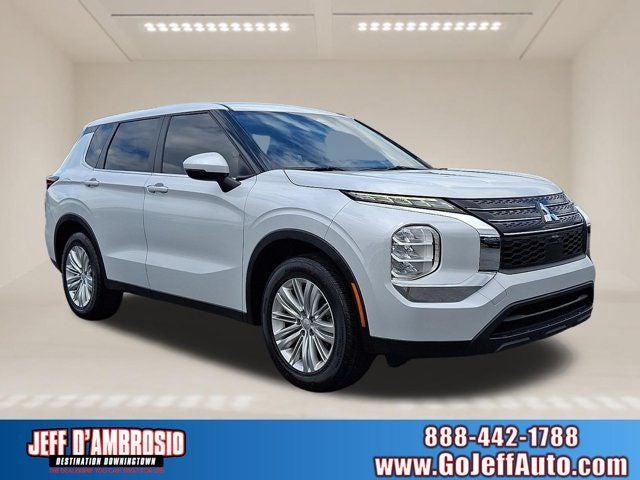 2022 Mitsubishi Outlander ES 2.5 2WD 2022 Mitsubishi Outlander ES 2.5 2WD