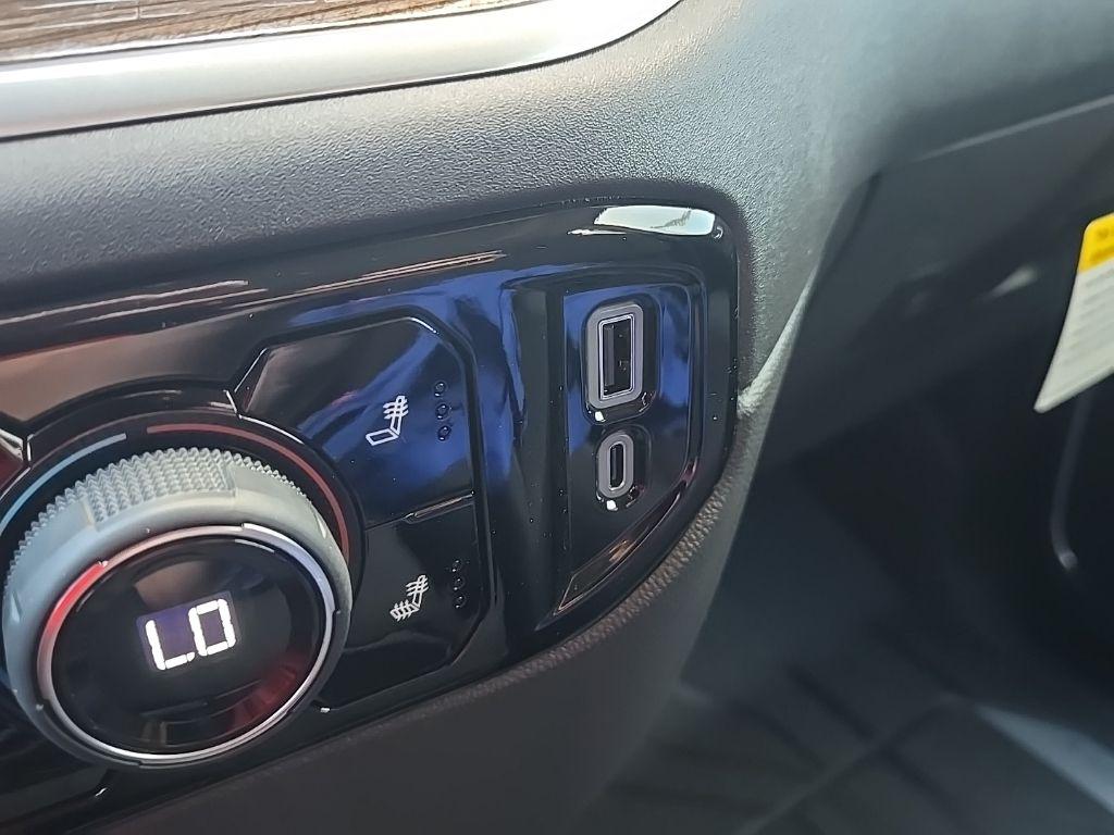 2026 Chevrolet Silverado 1500 LT - Photo 21