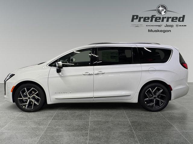 2027 Chrysler Pacifica Pinnacle