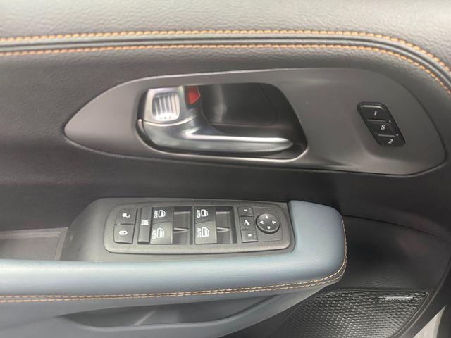 2027 Chrysler Pacifica Pinnacle