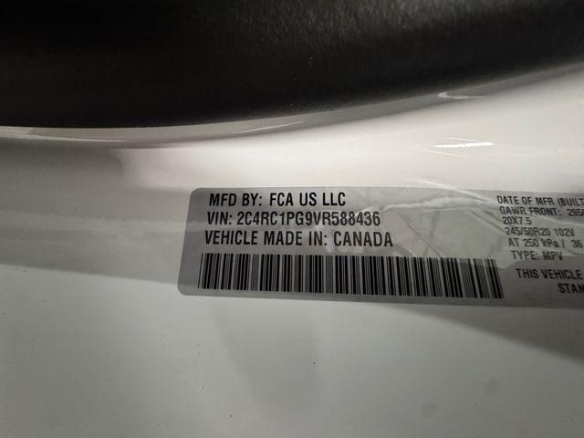 2027 Chrysler Pacifica Pinnacle