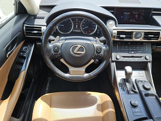 2016 Lexus IS 300 300