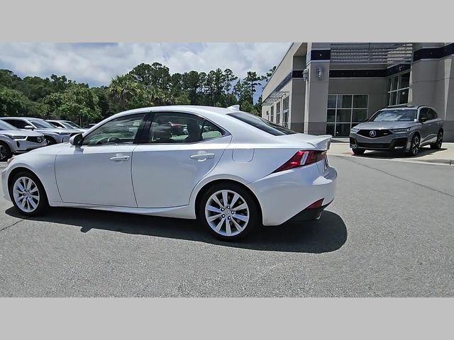 2016 Lexus IS 300 300