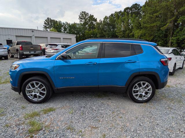 2024 Jeep Compass Latitude Lux FWD