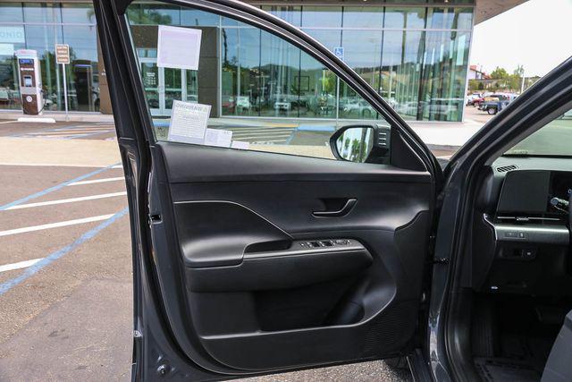 2024 Hyundai Kona EV SEL