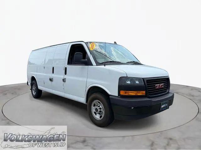 2023 GMC Savana Cargo RWD 3500 Extended Wheelbase Work Van for sale in West Islip, NY