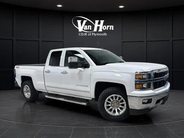 2015 Chevrolet Silverado 1500 LT for sale in Plymouth, WI