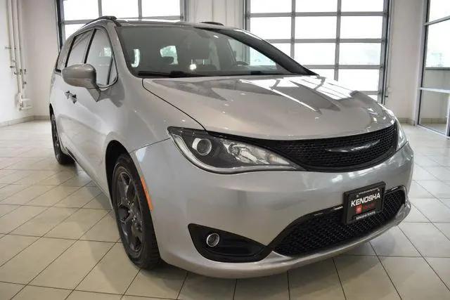 2019 Chrysler Pacifica Touring Plus for sale in Kenosha, WI