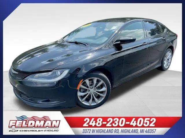 2016 Chrysler 200 S for sale in Highland, MI