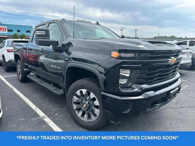 2024 Chevrolet Silverado 2500HD 4WD Crew Cab Standard Bed Custom for sale in Johnston, RI