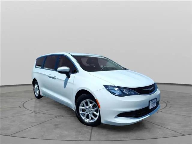 2017 Chrysler Pacifica Touring for sale in Claysburg, PA