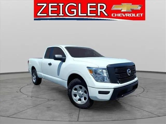 2022 Nissan Titan King Cab S 4x4 for sale in Claysburg, PA