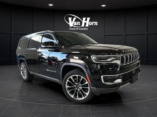 2022 Jeep Wagoneer Series III 4x4 for sale in Lomira, WI
