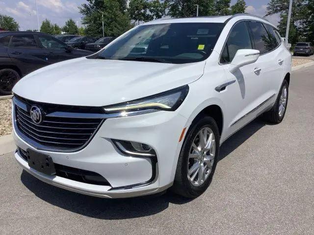 2023 Buick Enclave Essence FWD for sale in Avon, IN