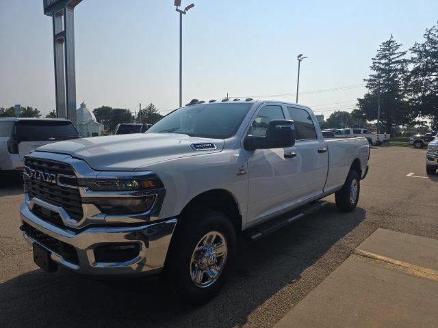 2026 RAM Ram 3500 RAM 3500 TRADESMAN CREW CAB 4X4 8 BOX 2026 RAM Ram 3500 RAM 3500 TRADESMAN CREW CAB 4X4 8 BOX