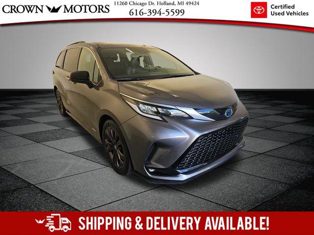 2021 Toyota Sienna XSE for sale in Holland, MI
