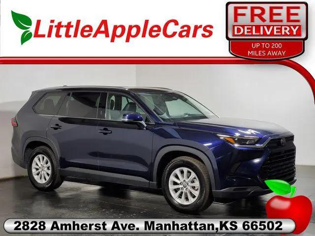 2025 Toyota Grand Highlander XLE for sale in Manhattan, KS