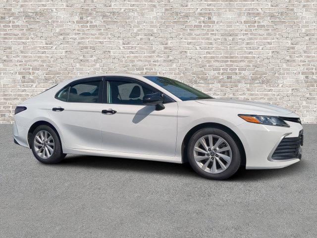Ice 2023 Toyota Camry Sedan Front-Wheel Drive 8-Speed Automatic