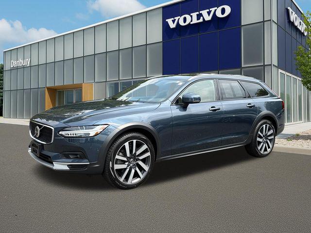 2025 Volvo V90 Cross Country Ultra, B6 AWD Gas (mild hybrid) for sale in Danbury, CT