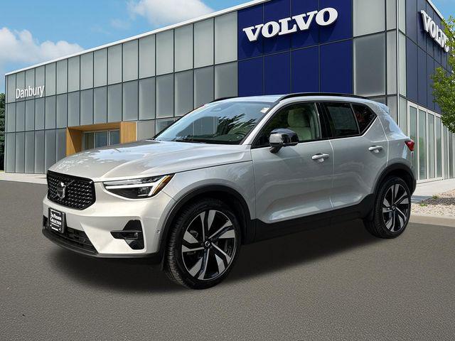 2024 Volvo XC40 B5 Ultimate Dark Theme for sale in Danbury, CT