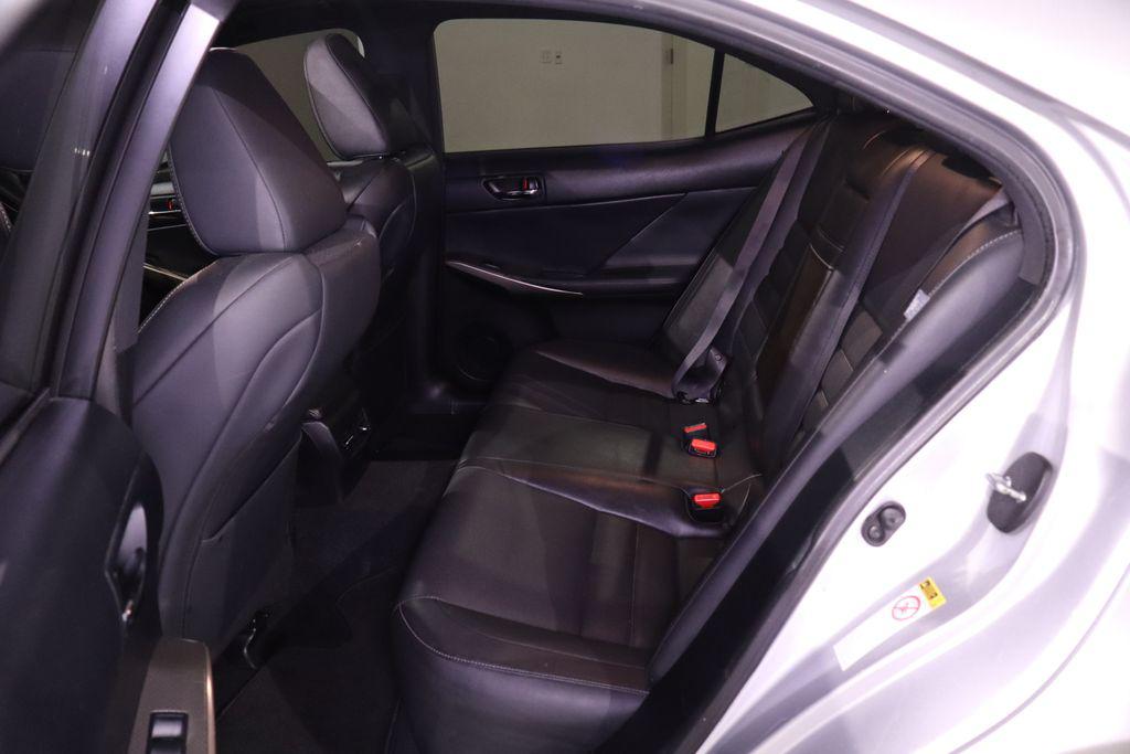 car-gallery-32