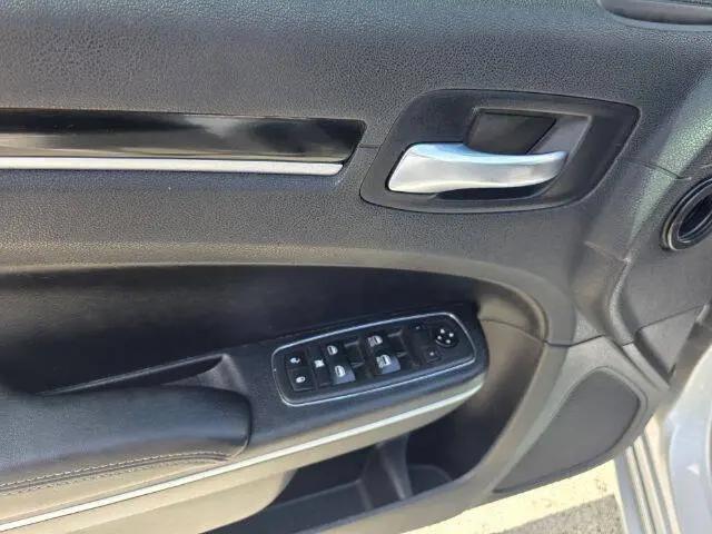 2021 Chrysler 300 300S