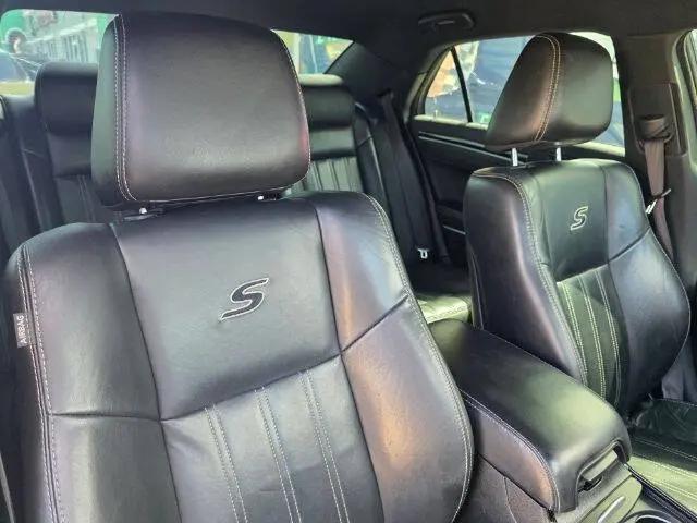 2021 Chrysler 300 300S