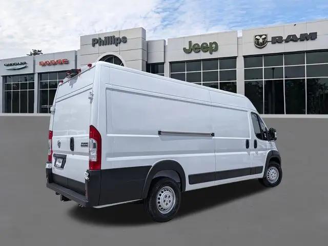 2026 Ram ProMaster Cargo Van Tradesman High Roof 159 WB EXT w/Pass Seat