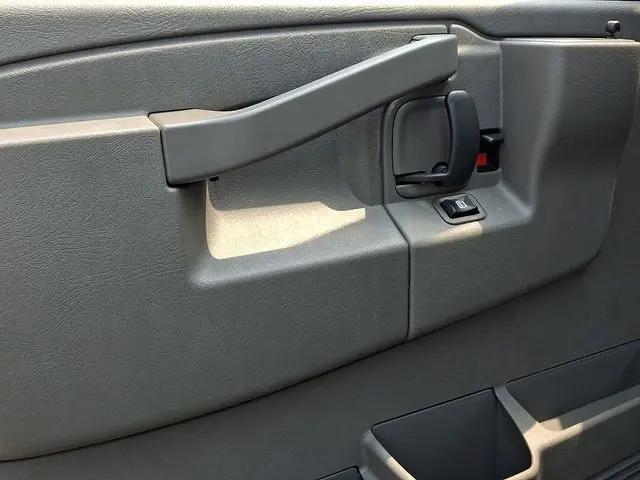 2025 GMC Savana Cargo RWD 2500 Regular Wheelbase Work Van
