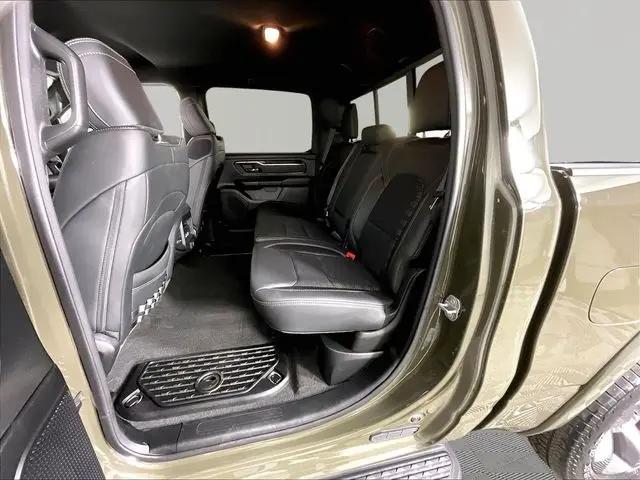 2021 Ram 1500 Big Horn Crew Cab 4x4 5'7" Box