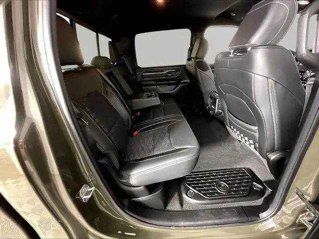 2021 Ram 1500 Big Horn Crew Cab 4x4 5'7" Box