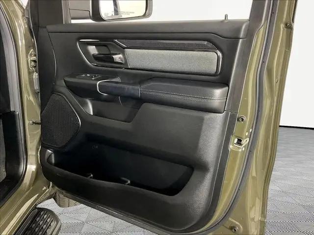 2021 Ram 1500 Big Horn Crew Cab 4x4 5'7" Box