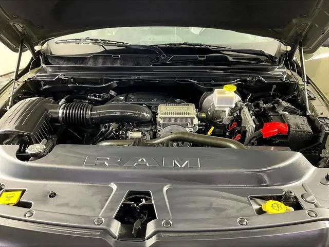 2021 Ram 1500 Big Horn Crew Cab 4x4 5'7" Box