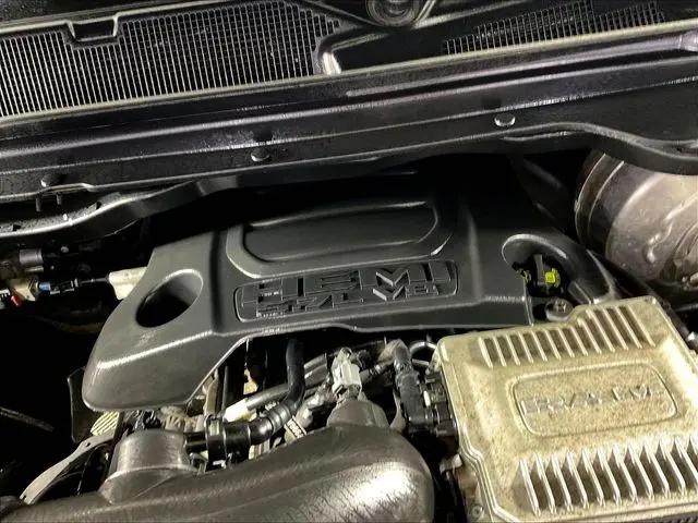 2021 Ram 1500 Big Horn Crew Cab 4x4 5'7" Box