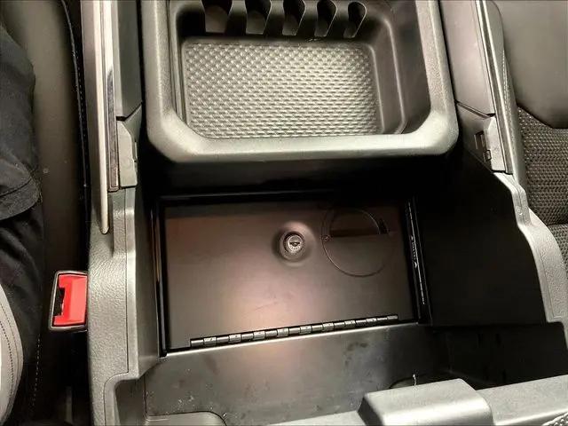 2021 Ram 1500 Big Horn Crew Cab 4x4 5'7" Box