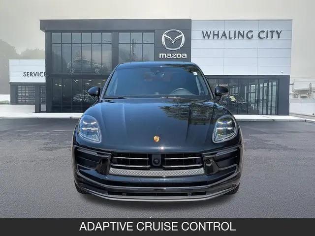 2023 Porsche Macan T