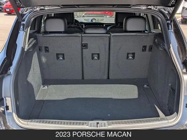 2023 Porsche Macan T