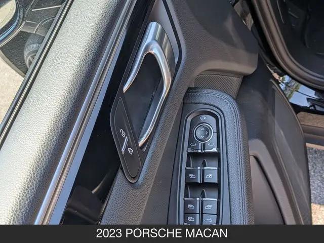 2023 Porsche Macan T